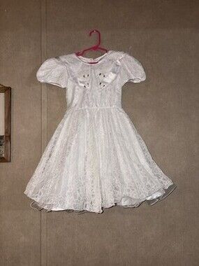 intage Girls White Lace Flower Girl Dress Size 5 80s Puff Sleeve